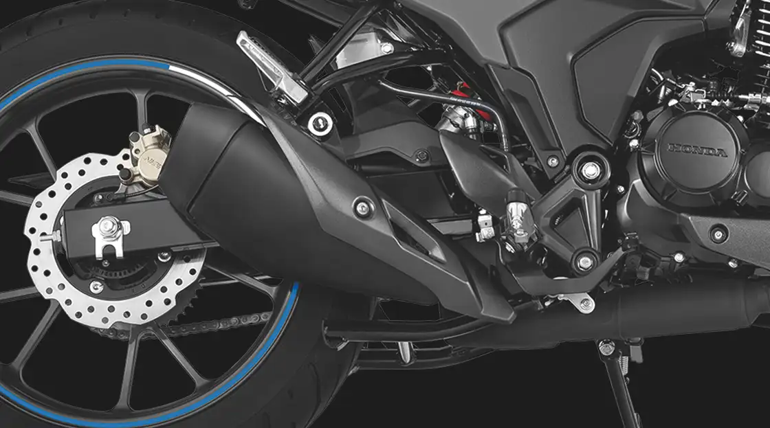 Short Sporty Muffler