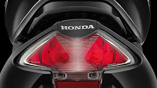 Signature Tail Lamp